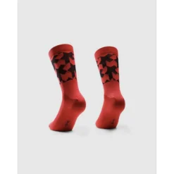 ASSOS Monogram Socks Evo -Shimano Verkaufsladen assos monogram socks evo vignaccia red2