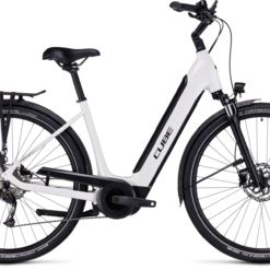 E-Bike City-Trekking Cube Supreme Sport Hybrid One 500