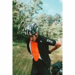 POC Octal Fahrradhelm. Jetzt Bei Starcycles Bestellen. 9 POC Octal Fahrradhelm. Jetzt Bei Starcycles Bestellen. -Shimano Verkaufsladen poc octal mips uranium black matt4