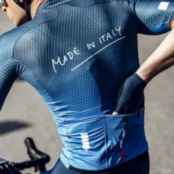 Q36.5 Trikot Kurzarm R2 Jungle -Shimano Verkaufsladen q365 trikot kurzarm r2 made in italy3